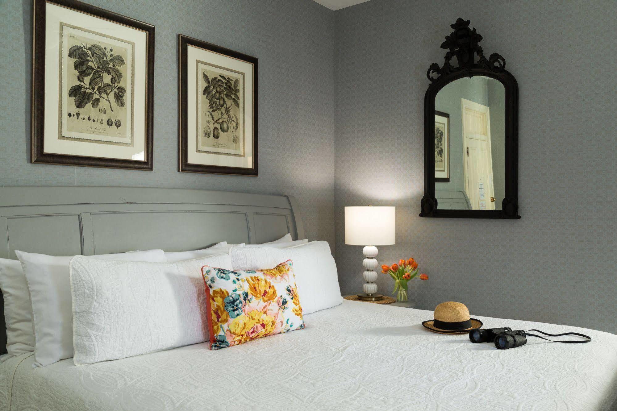 The Carroll Villa Hotel Cape May Bagian luar foto